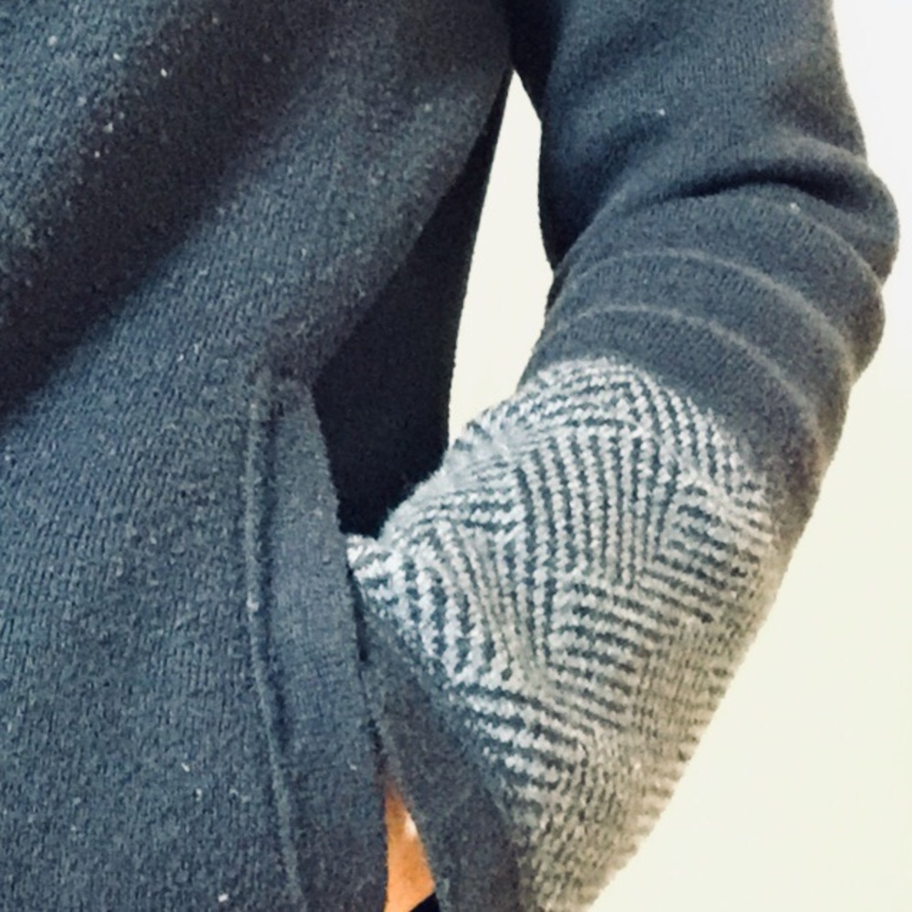 Cynthia Rowley hooded sweater, size L